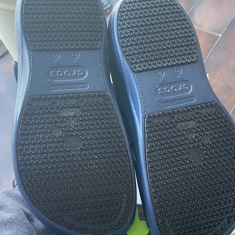 CROCS mens Navy Blue Classic Clog bristo - Picture 3 of 3